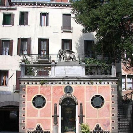 Hotel San Fantin Veneza Exterior foto